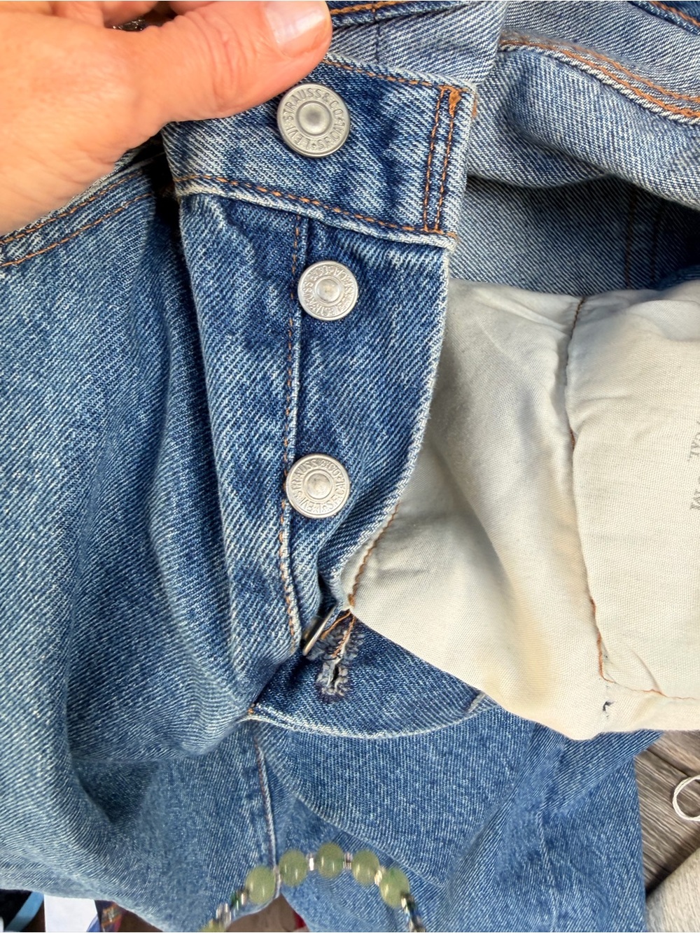 Levi's® Premium
501° '90S WOMEN'S JEANS size 26 - Picture 10 of 15